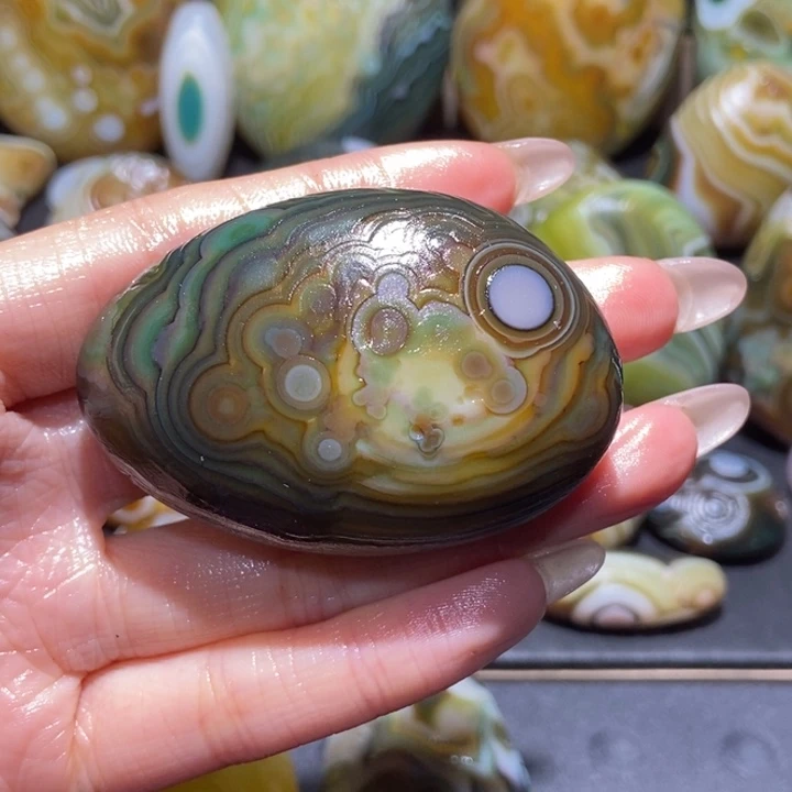 【闪购商品】未镶嵌玛瑙/玉髓珠宝奇石s