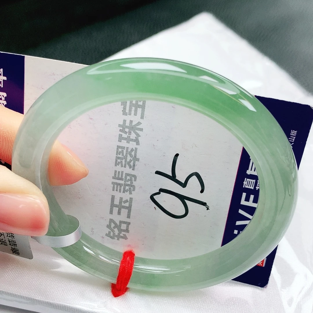 翡翠未镶嵌手镯缅甸天然a货翡翠手镯