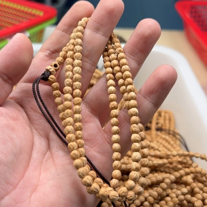 白玉菩提吊坠黄色731