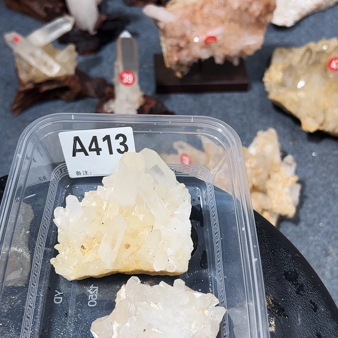E***E水晶未镶嵌珠宝半成品