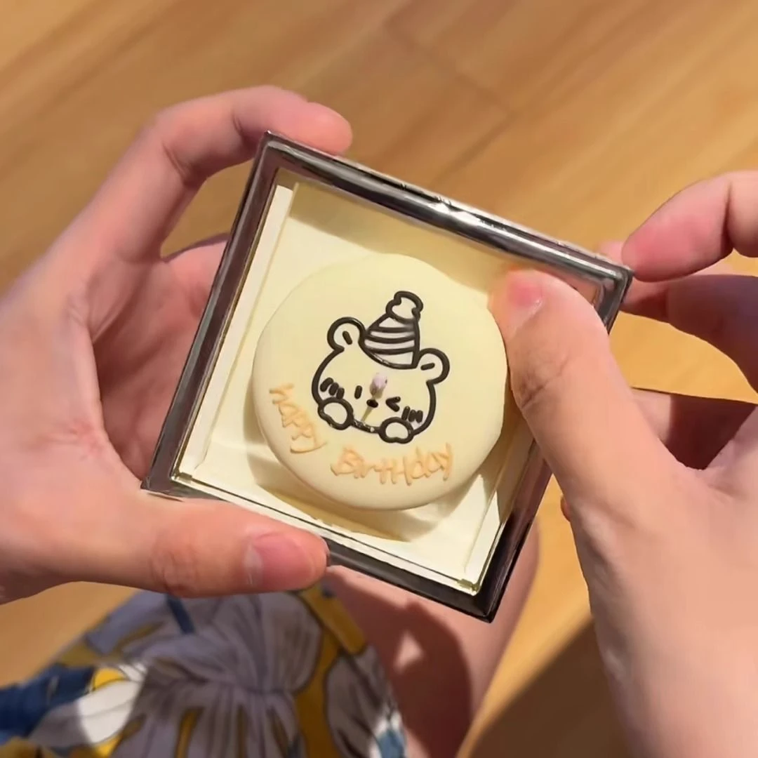 惊喜礼盒自动翻转小熊蛋糕戒指项链盒送女朋友生日礼物表白情侣