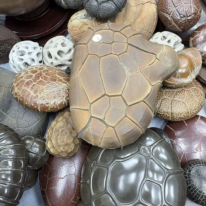 宇***志石材龟纹石，玲珑石