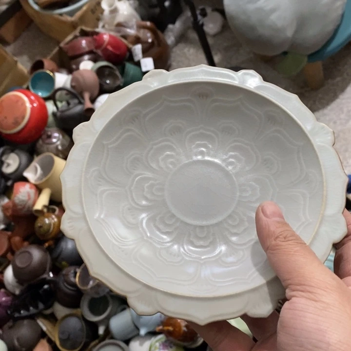 陶瓷艺术品及陶瓷壶