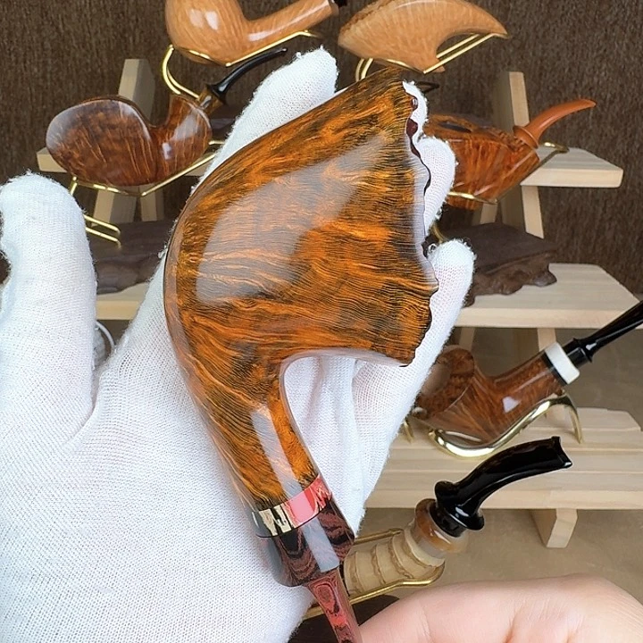 留皮喇叭（冯冯烟斗）