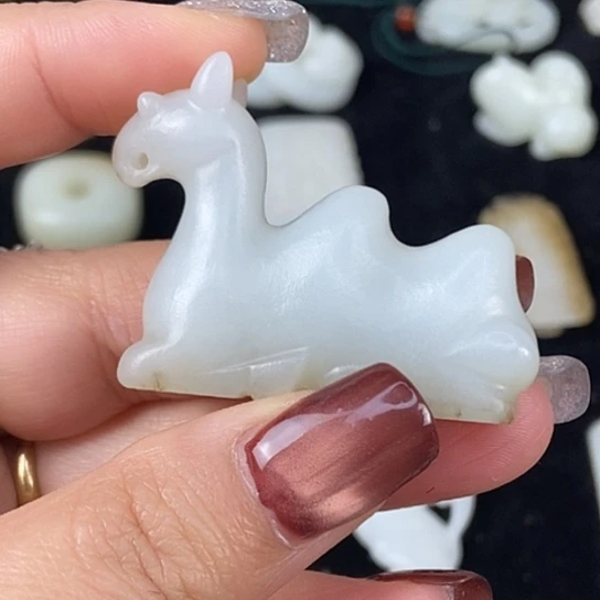 和田玉（糖玉）未镶嵌挂件