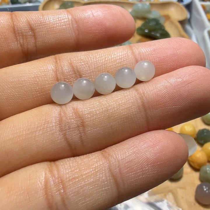 未镶嵌和田玉珠宝半成品卡六