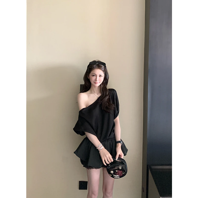 SKKStore 艺展缪斯 冰爽糯感100天丝老钱风斜肩短袖T恤上衣女