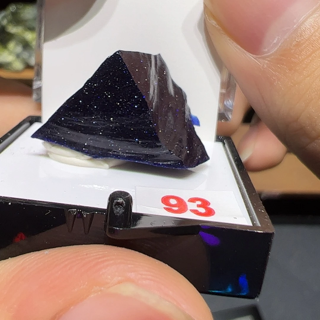 石材蓝沙晶大姐大姐家的
