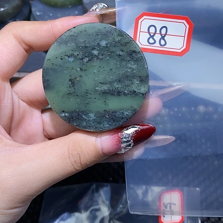 和田玉和田玉边角料随机发未镶嵌