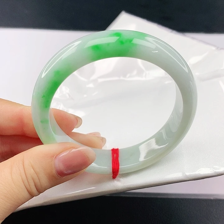 翡翠手镯未镶嵌翡翠699