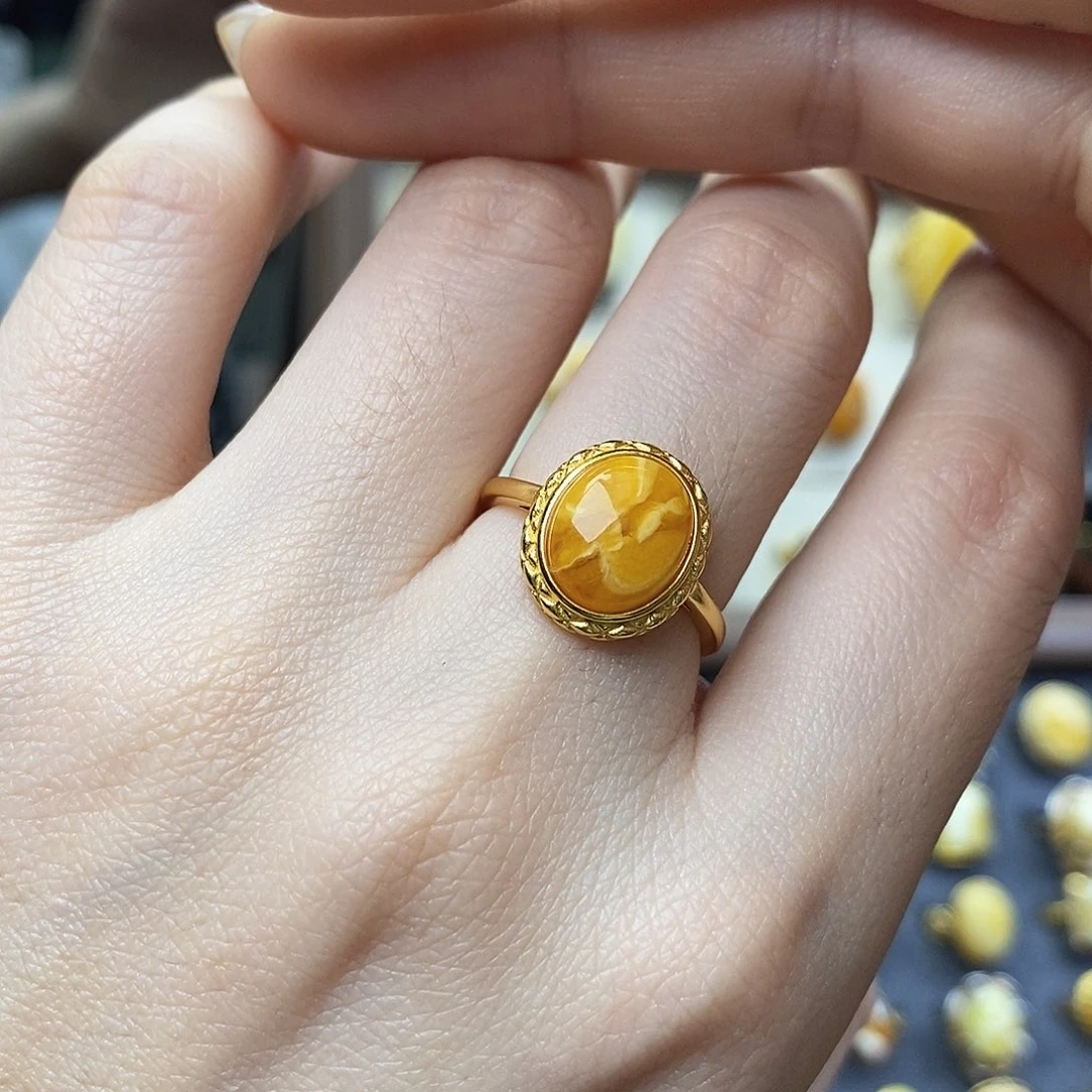 琥珀未镶嵌裸石成品