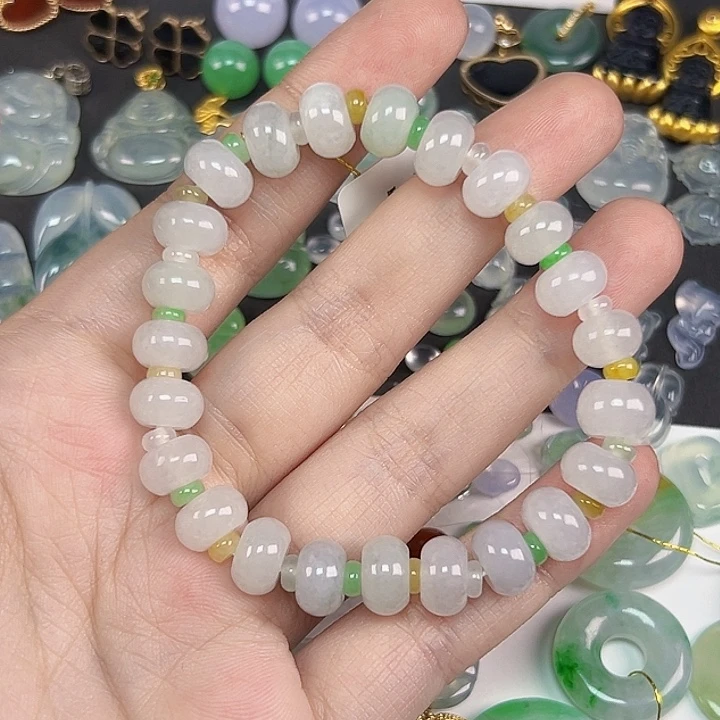 翡翠裸石小多宝手串