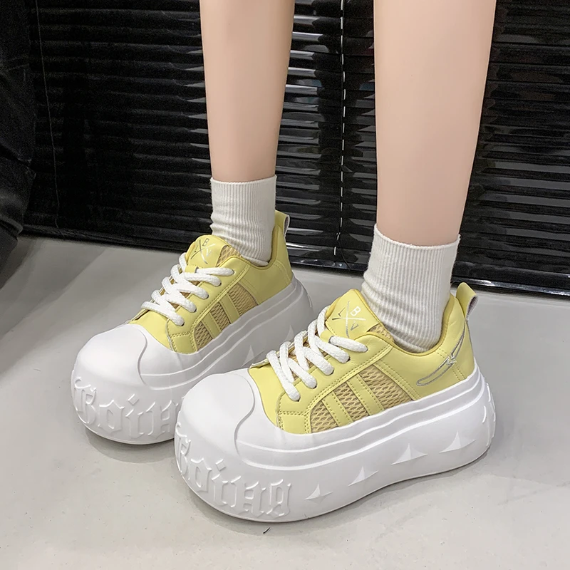 欧洲站厚底增高百搭2025夏季新款真皮小白鞋女休闲运动单鞋潮板鞋