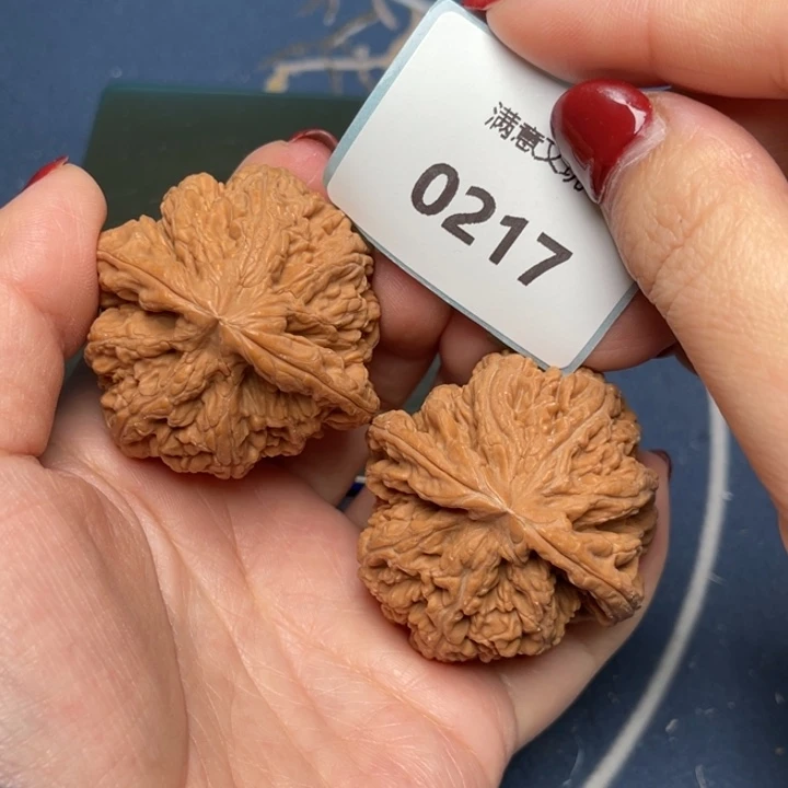 文玩核桃把件粗筋43