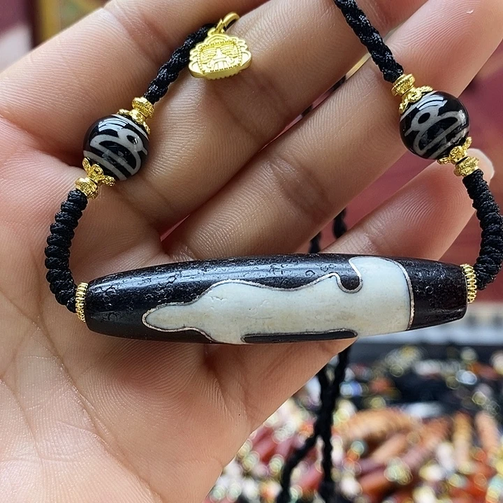 玛瑙/玉髓（覆膜）合金颈饰