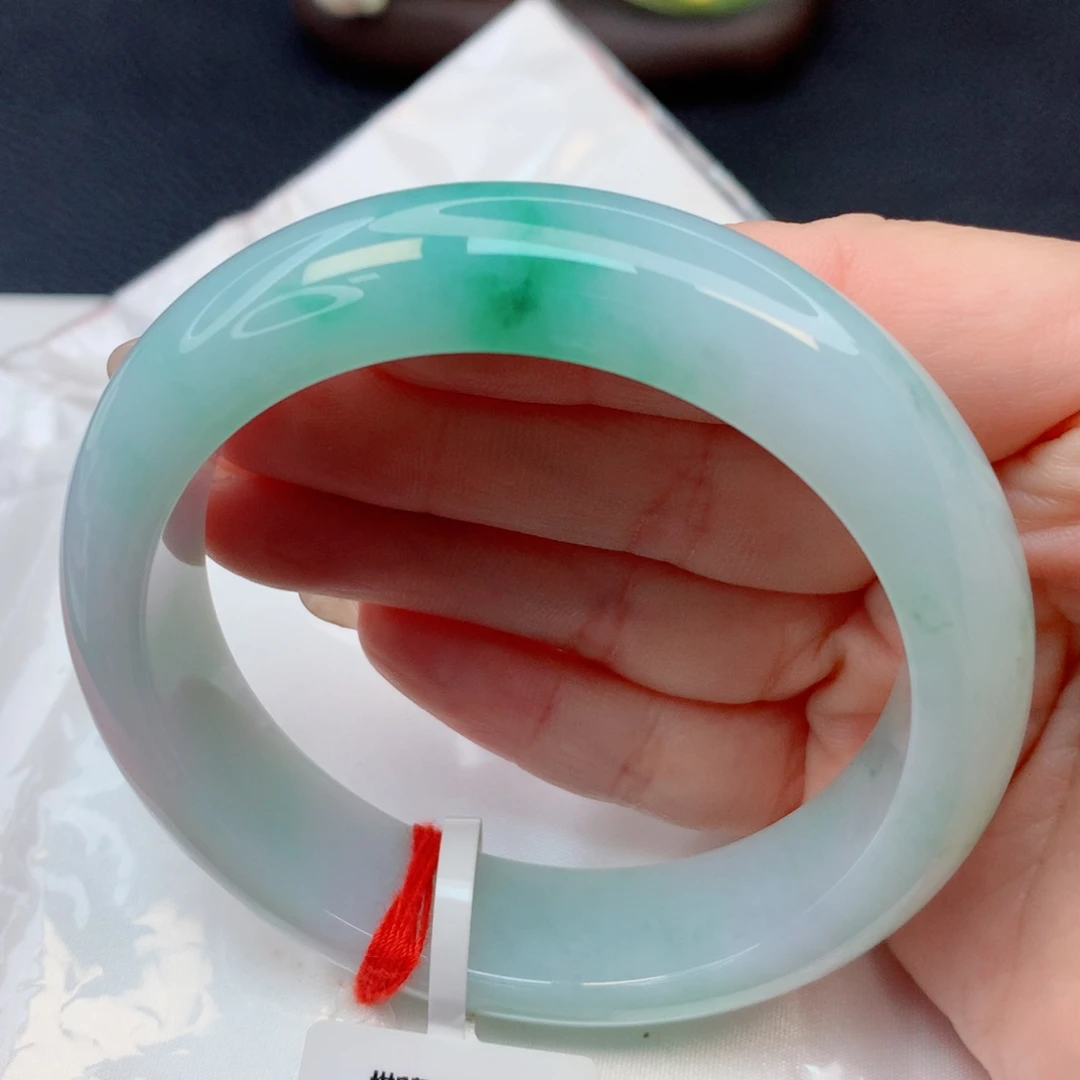 翡翠未镶嵌手镯57-58冰胶阳绿