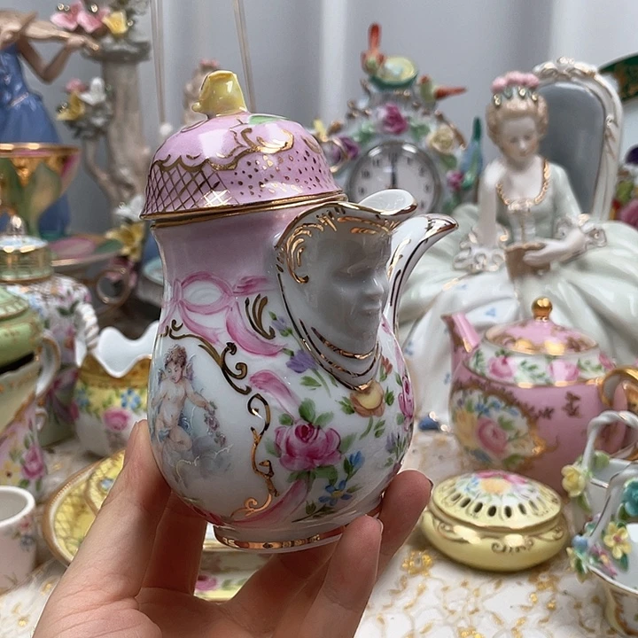 杯碟陶瓷摆件陶瓷
