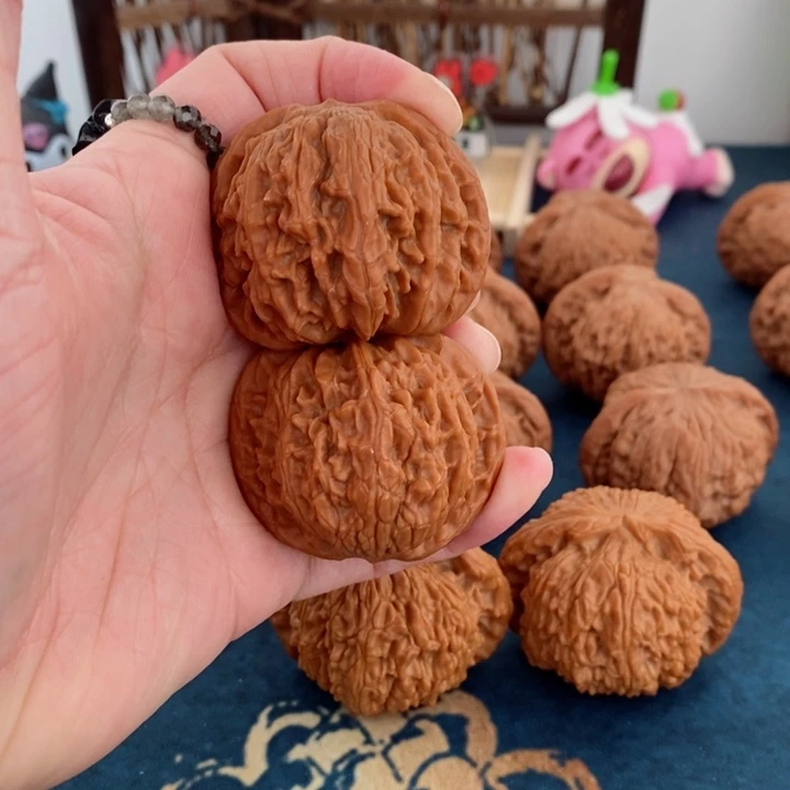 文玩核桃把件山地磨原桩42