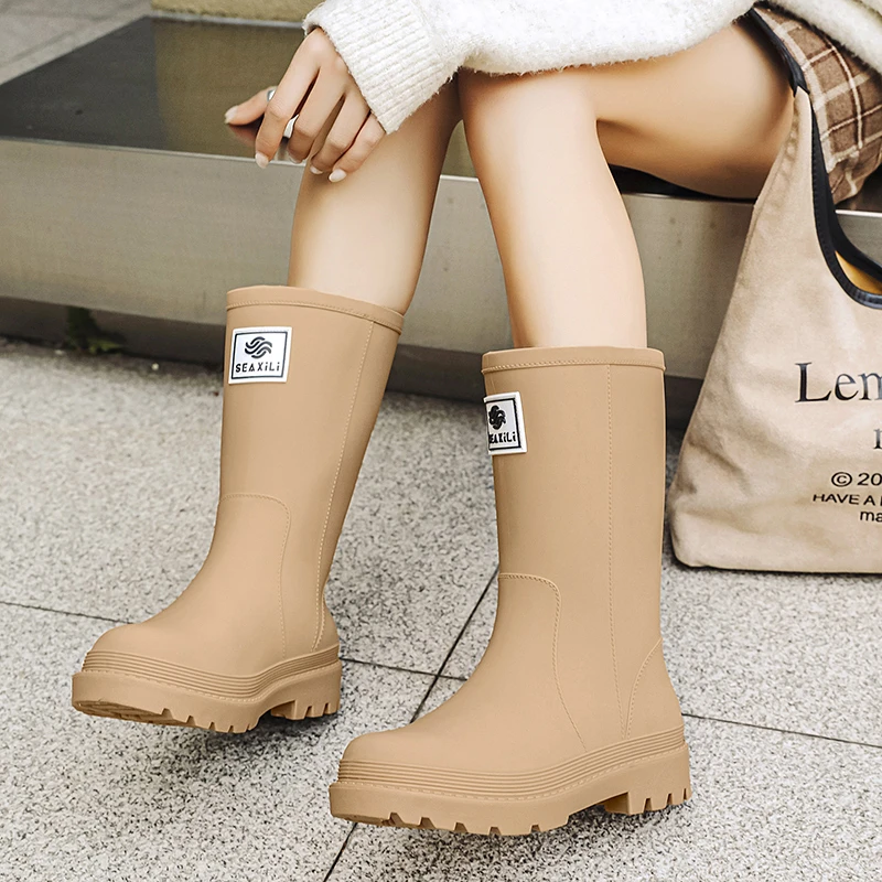 新款女款时尚中筒雨鞋洋气加绒保暖防水成人防滑雨靴水鞋耐磨胶鞋