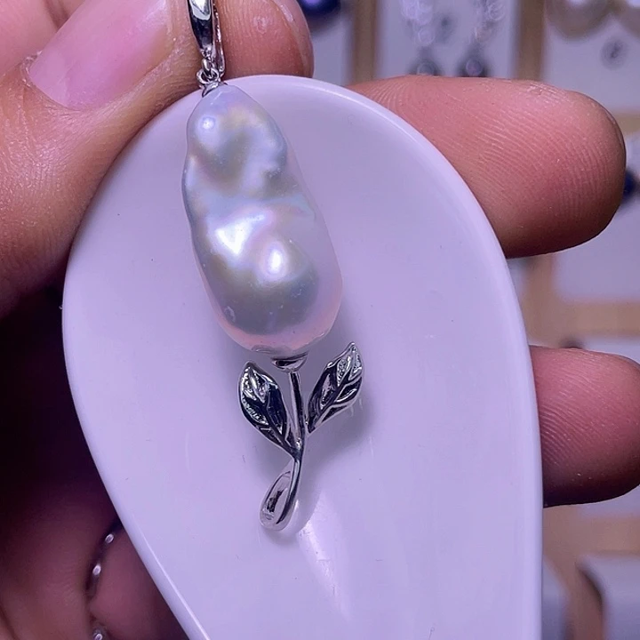 淡水珍珠颈饰合金03