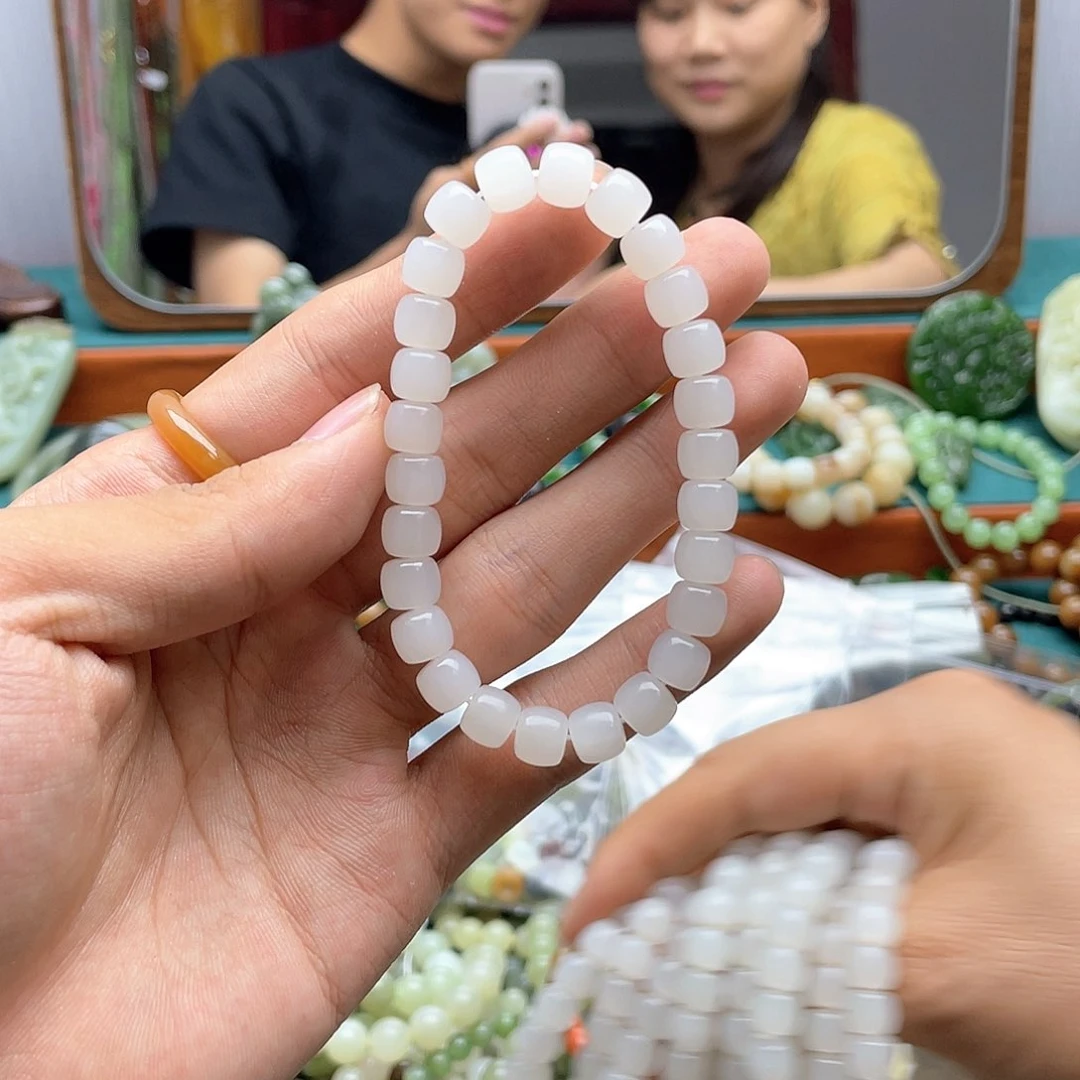 手链未镶嵌和田玉张*利