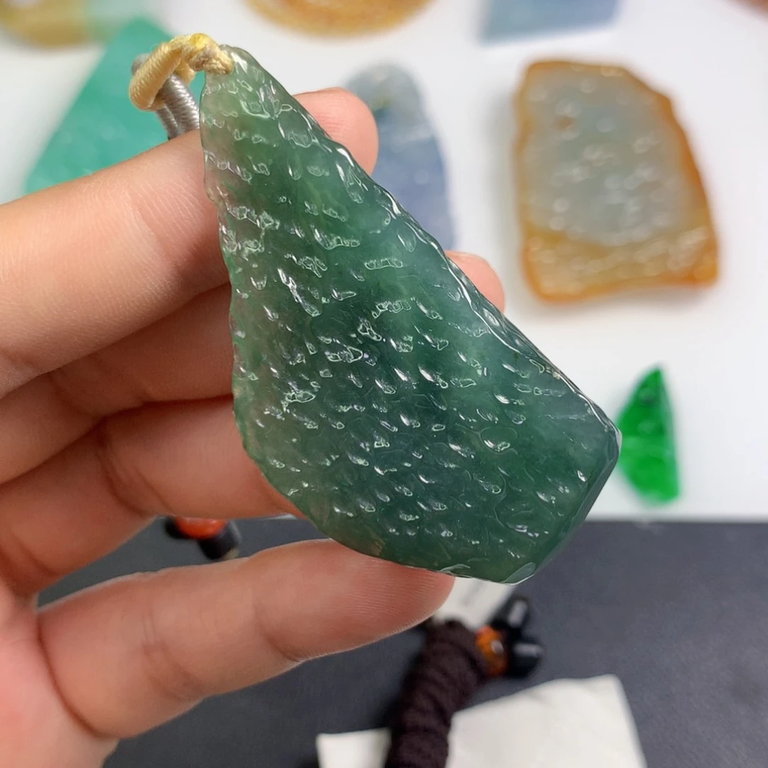 【闪购商品】颈饰未镶嵌翡翠鑫**签