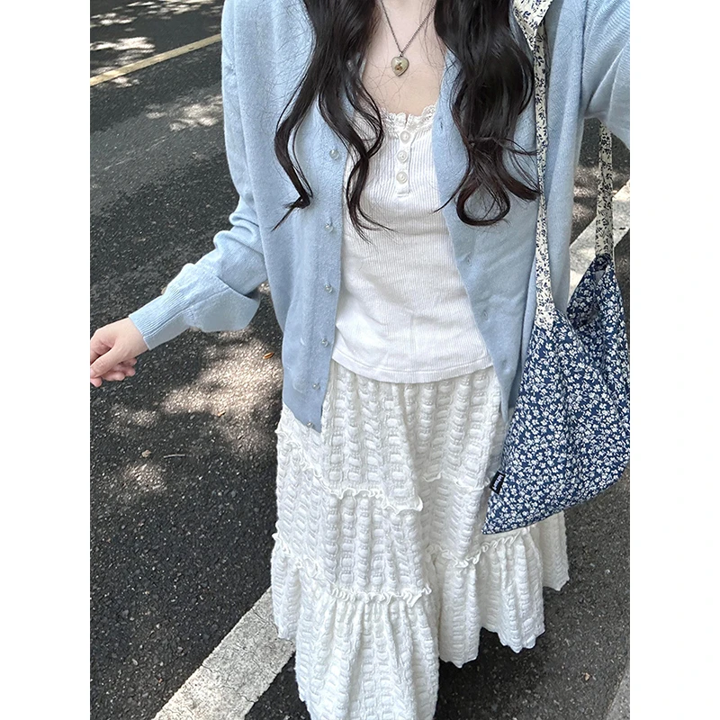 早秋韩系氛围感穿搭白色蛋糕裙秋冬款温柔风A字裙蓬蓬半身长裙