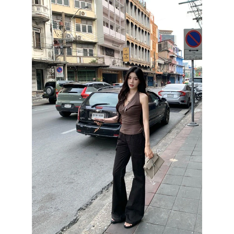 美式辣妹休闲百搭设计感简约挂脖吊带背心上衣高腰修身显瘦微喇裤