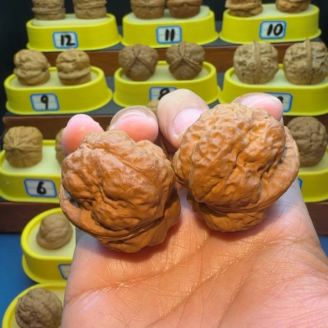 蹦***黑桃核把件大羊头蟾