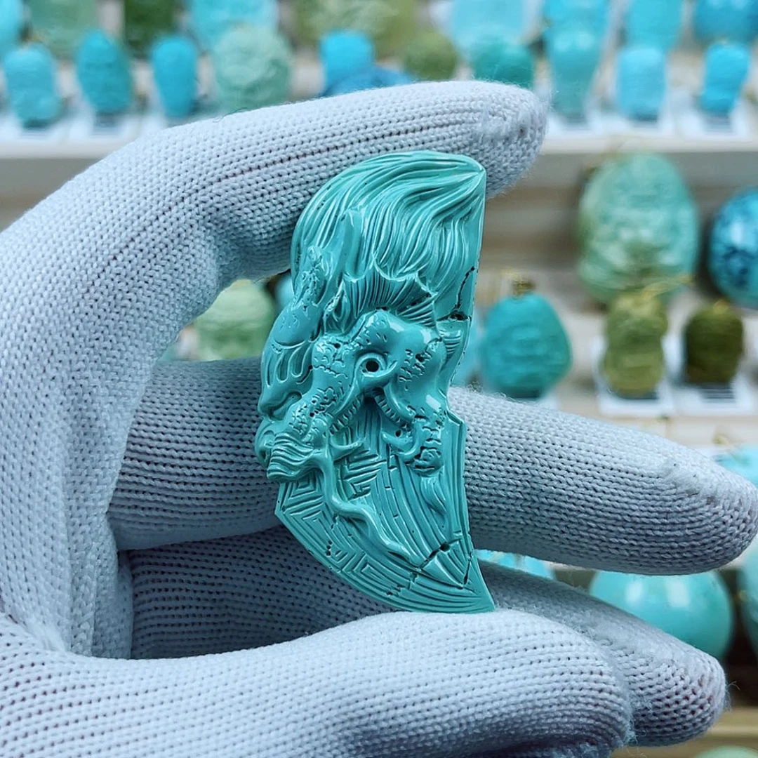 绿松石未镶嵌珠宝奇石