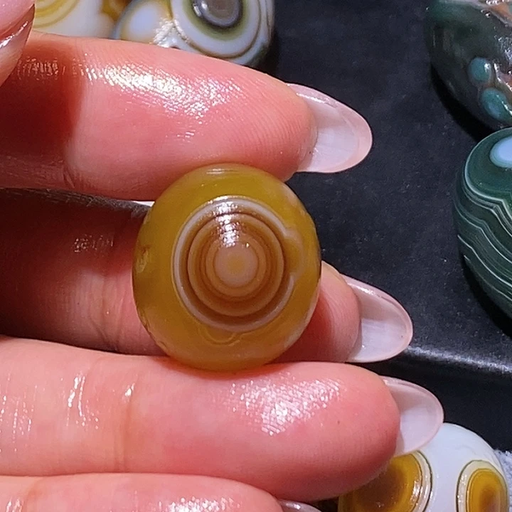 骏***刀玛瑙/玉髓未镶嵌珠宝奇石