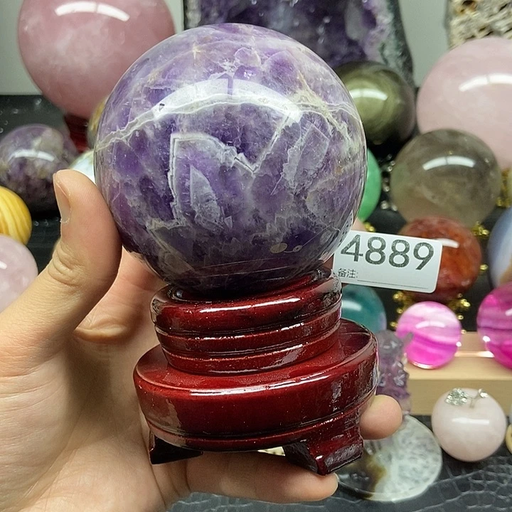 水晶摆件未镶嵌九*?摆件