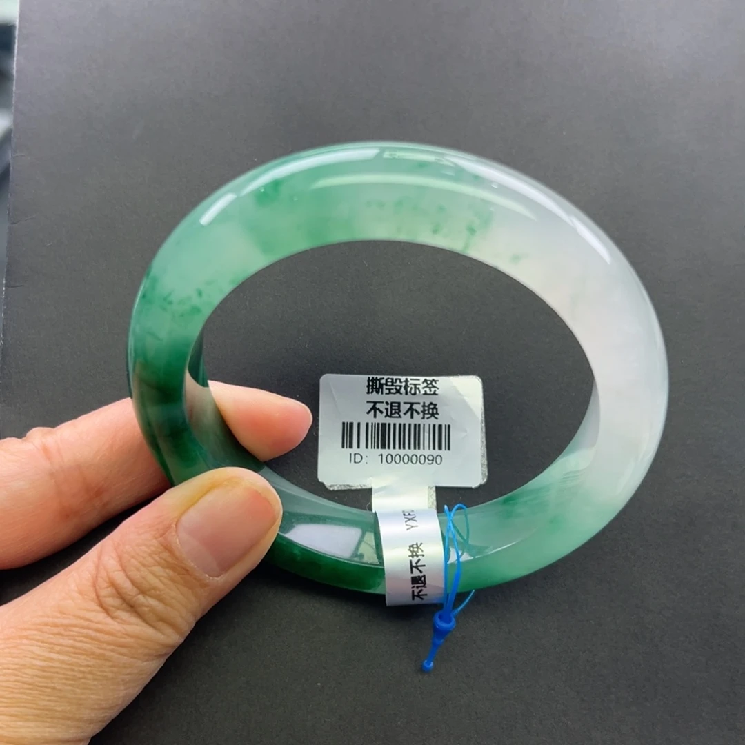 石英质玉未镶嵌手镯+菩提61.5