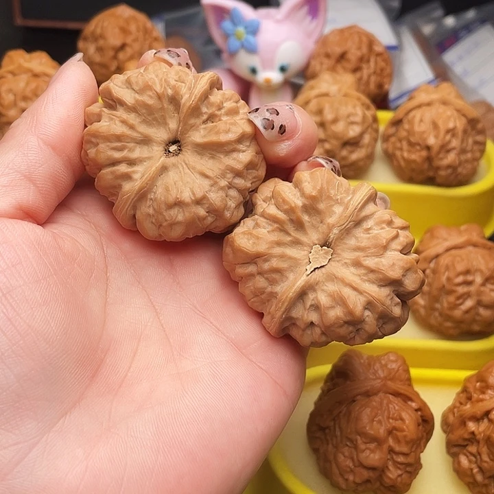 吊坠文玩核桃二****?蛤蟆