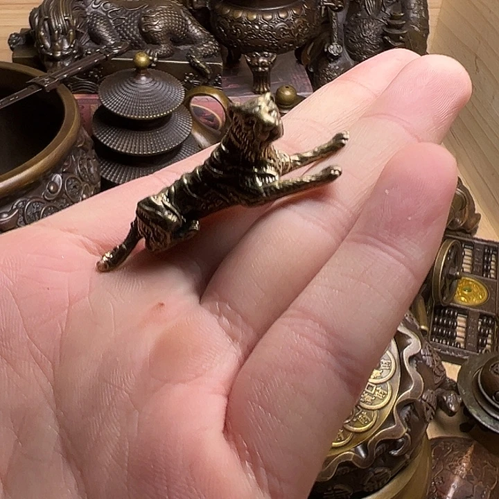 精美铜器，点击下单