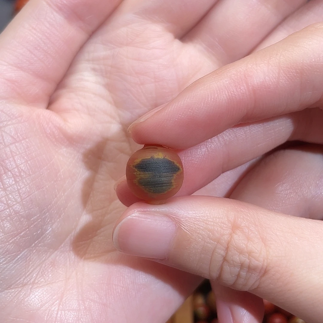 南红玛瑙未镶嵌老型