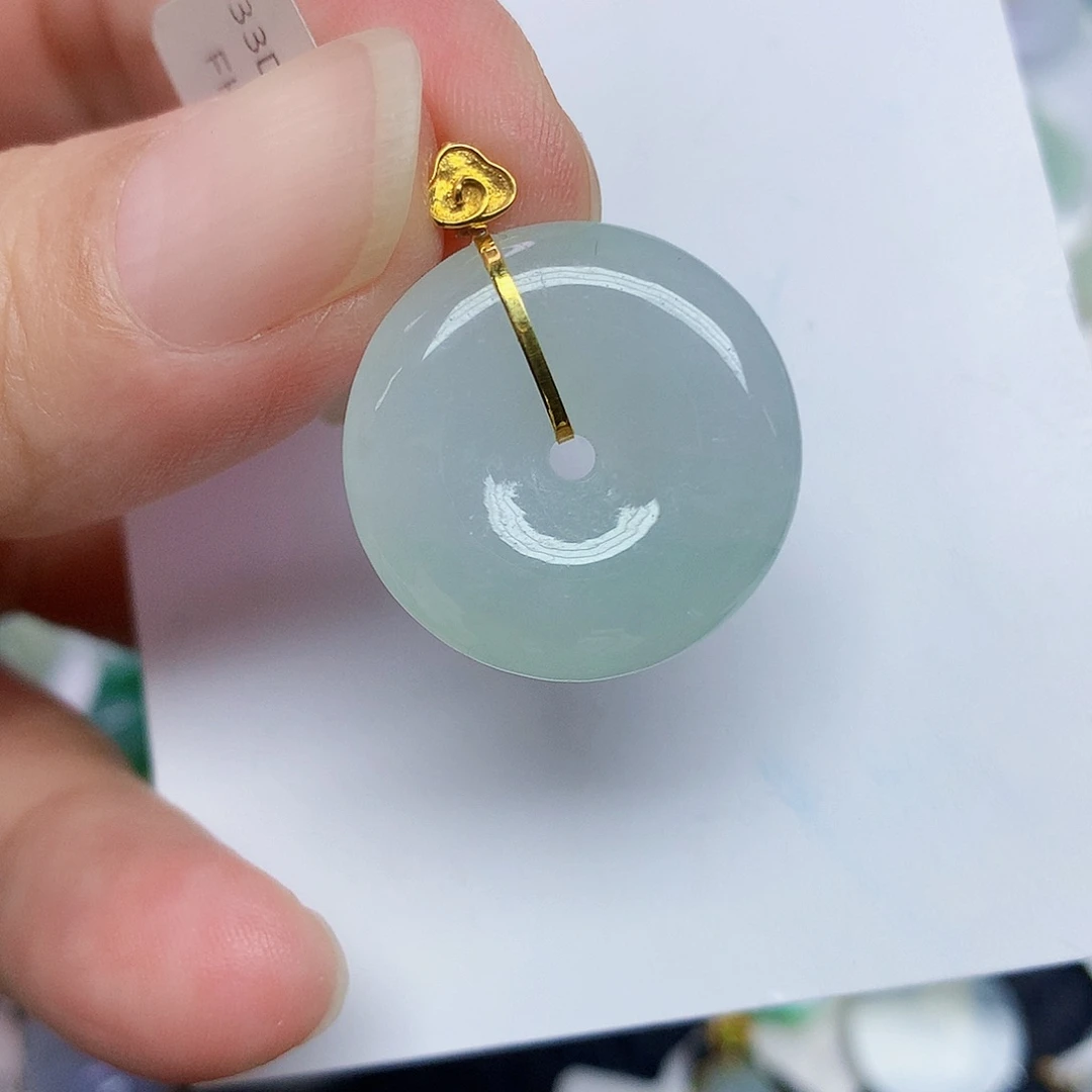 翡翠18K金镶嵌颈饰3567899