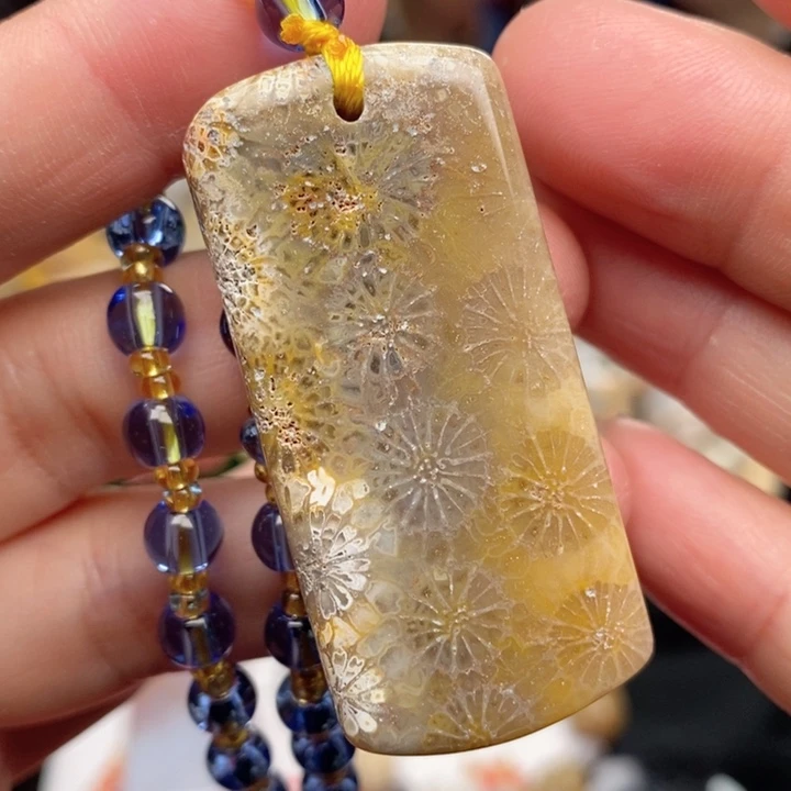 硅化珊瑚（珊瑚玉）手镯未镶嵌