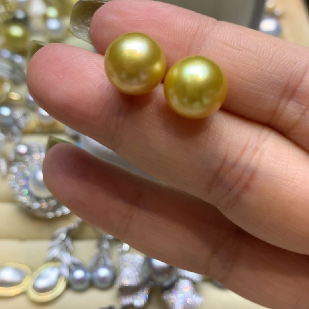 18K金镶嵌耳饰海水珍珠