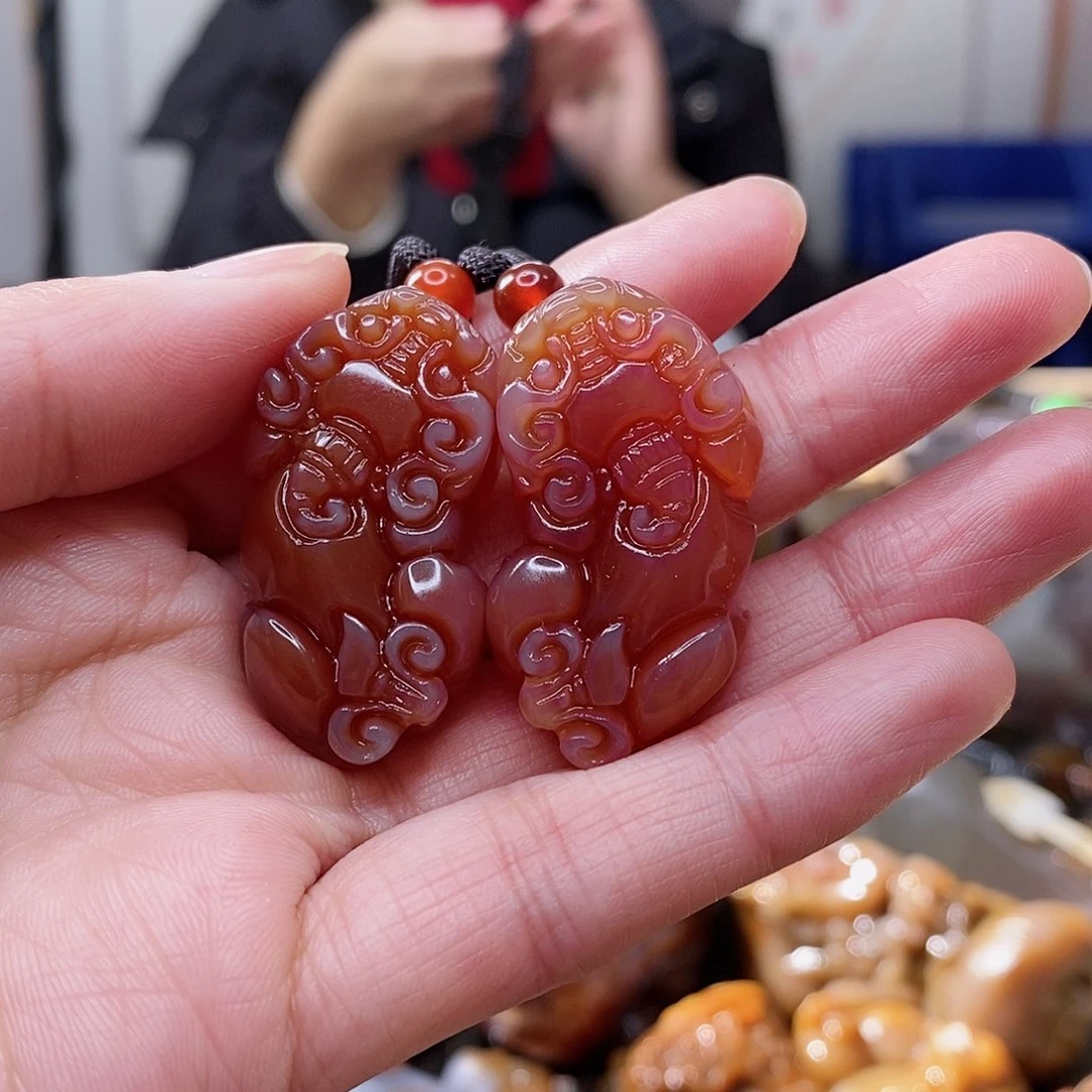 玛瑙/玉髓颈饰未镶嵌