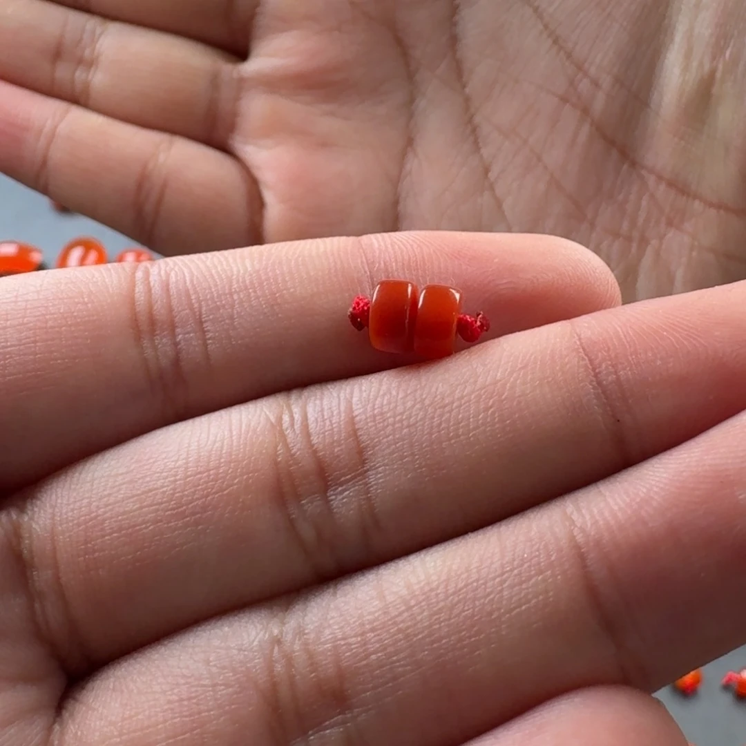 南红玛瑙未镶嵌隔片6mm一对