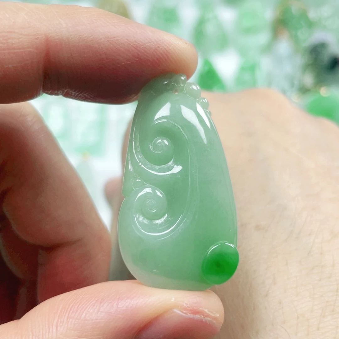 翡翠吊坠(不含链)未镶嵌