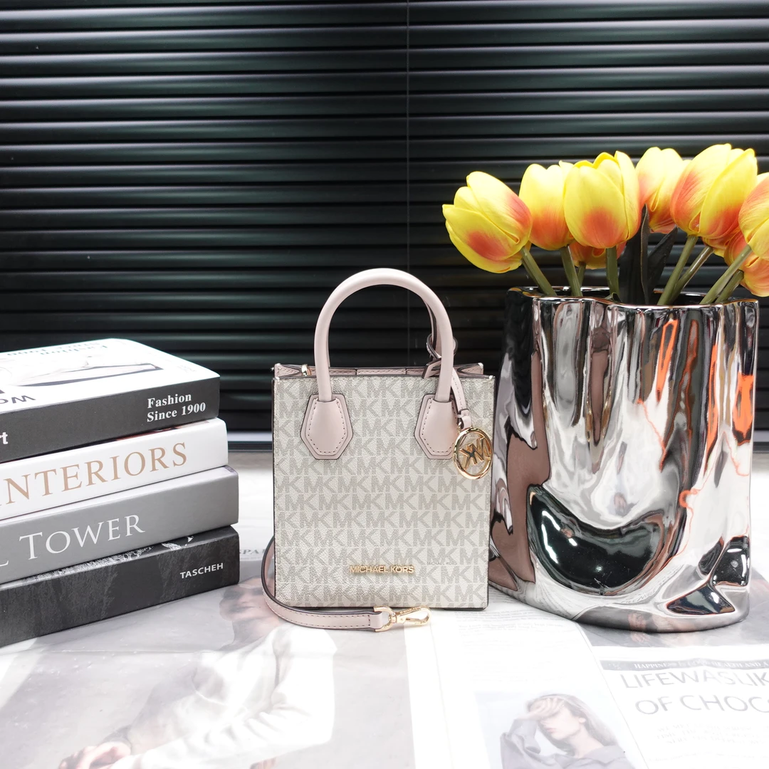 95新 MICHAEL KORS/迈克高仕 单肩包/T10325817