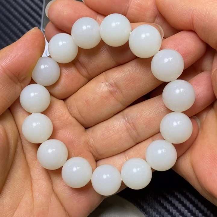 颈饰未镶嵌和田玉南**兰