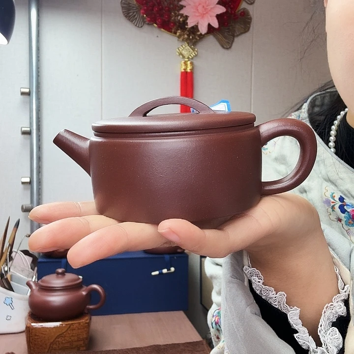浦***哥茶壶紫砂汉瓦半手精工抛光180毫升，底槽清