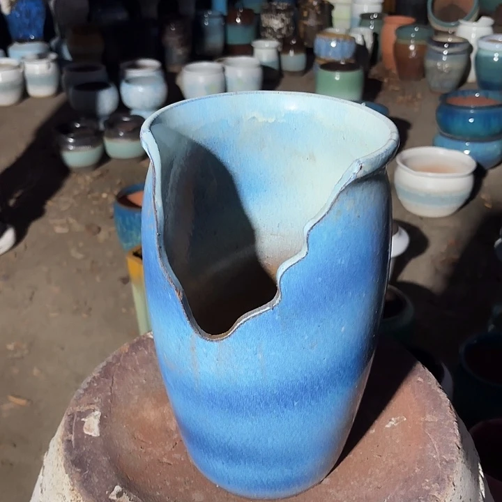 高度30厘米口18厘米