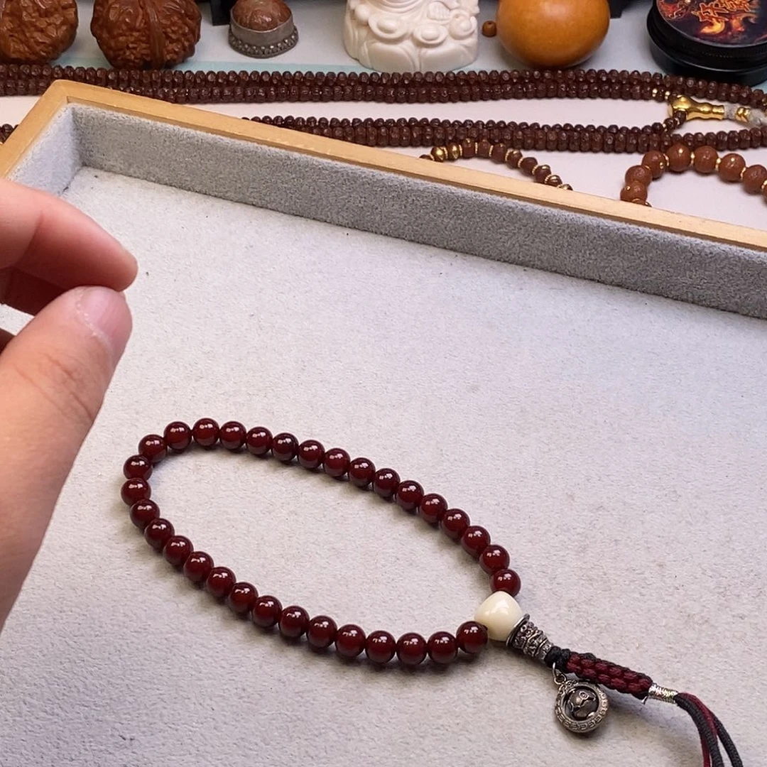 菩提根/象牙果吊坠。。。。。。。。。。