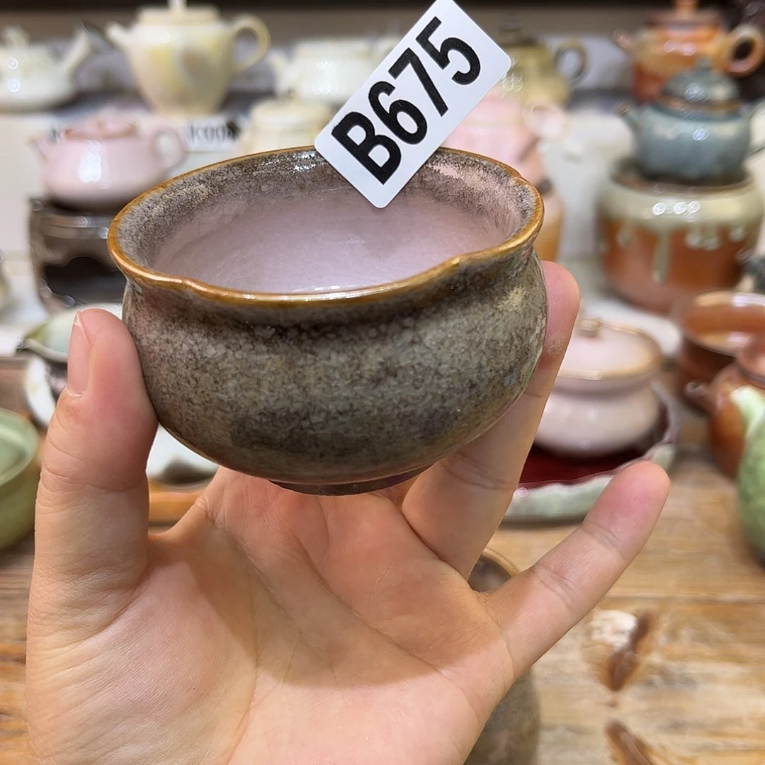 白泥茶杯陶瓷艺术