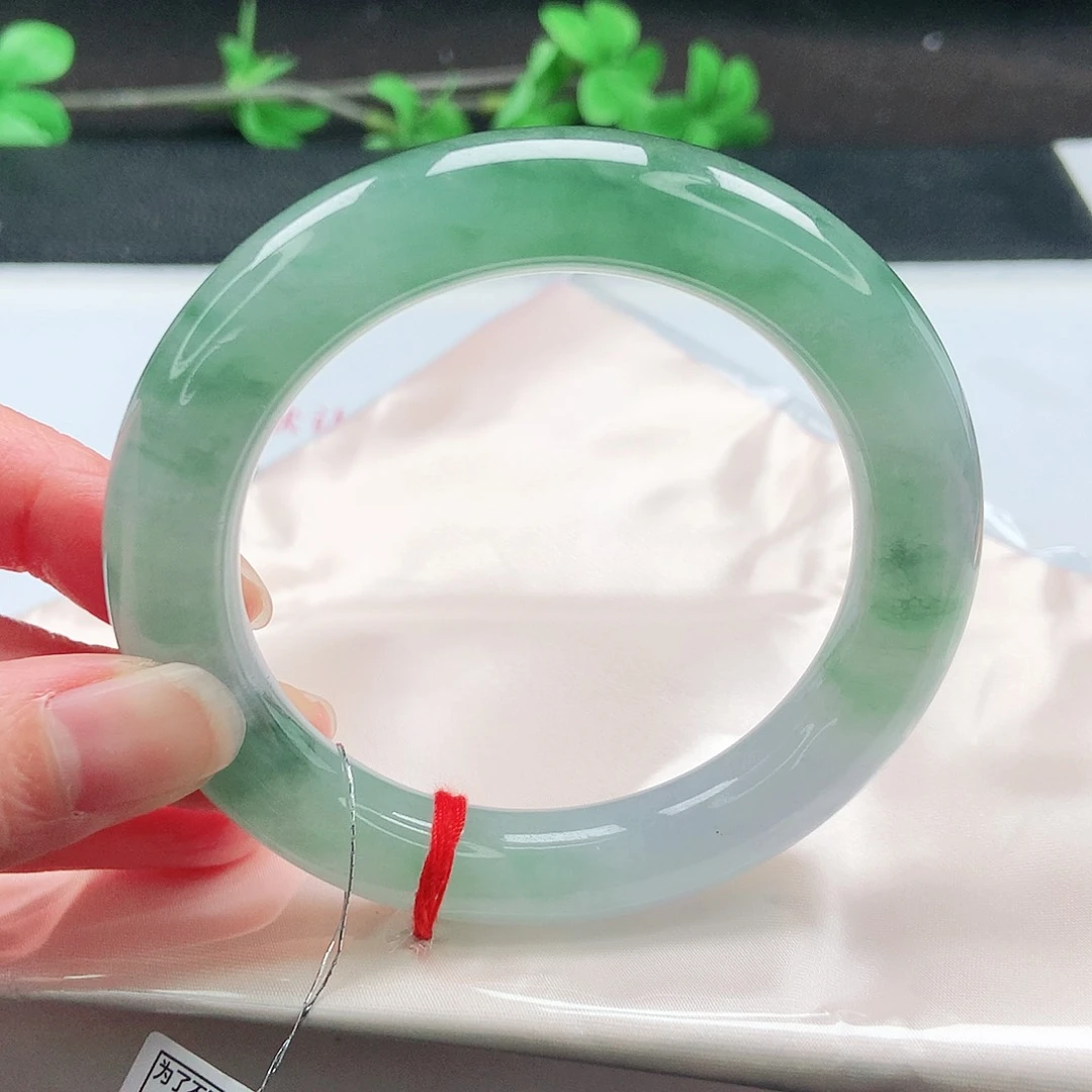 未镶嵌手镯翡翠57圈