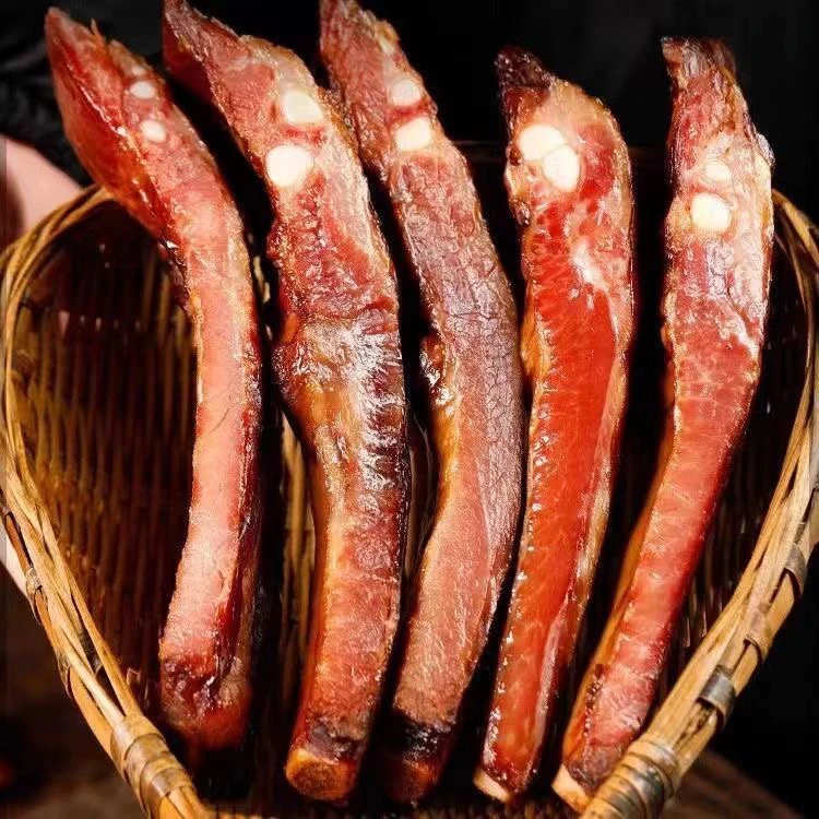 腊排骨现称 农家柴火烟熏腊排骨